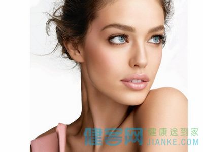 美容護(hù)膚選擇護(hù)膚品要注意什么